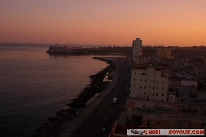 La Havane - Salida del Sol
Mots-clés: Centro Habana Ciudad de La Habana CUB Cuba geo:lat=23.14222458 geo:lon=-82.36339688 geotagged sunset mer