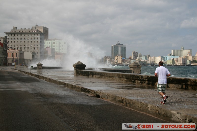 La Havane - Malecon - Tormenta
Mots-clés: Centro Habana Ciudad de La Habana CUB Cuba geo:lat=23.14327832 geo:lon=-82.36212080 geotagged mer vagues