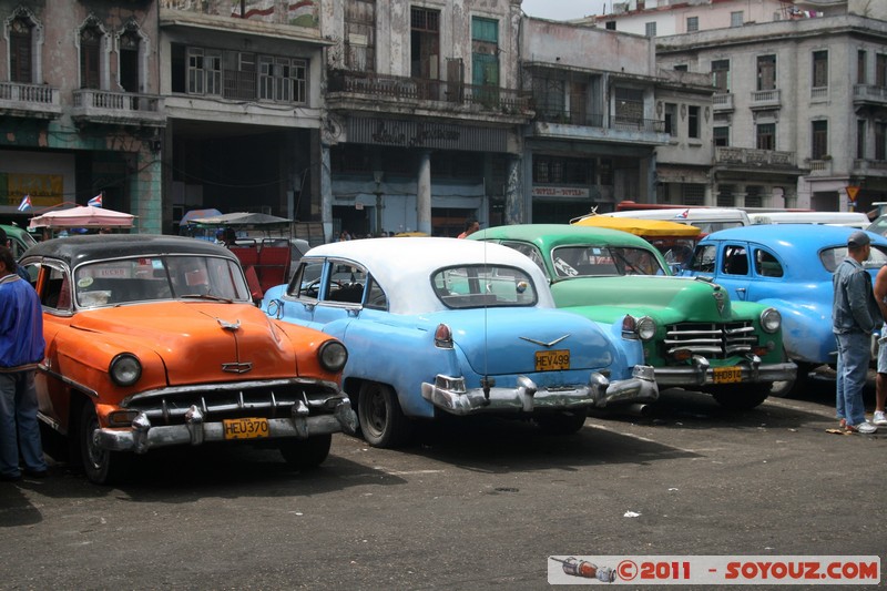 Centro Habana - Parque de la Fraternidad - Maquina
Mots-clés: Ciudad de La Habana CUB Cuba geo:lat=23.13205988 geo:lon=-82.36032118 geotagged La Habana Vieja Centro Habana Parque de la Fraternidad maquina voiture