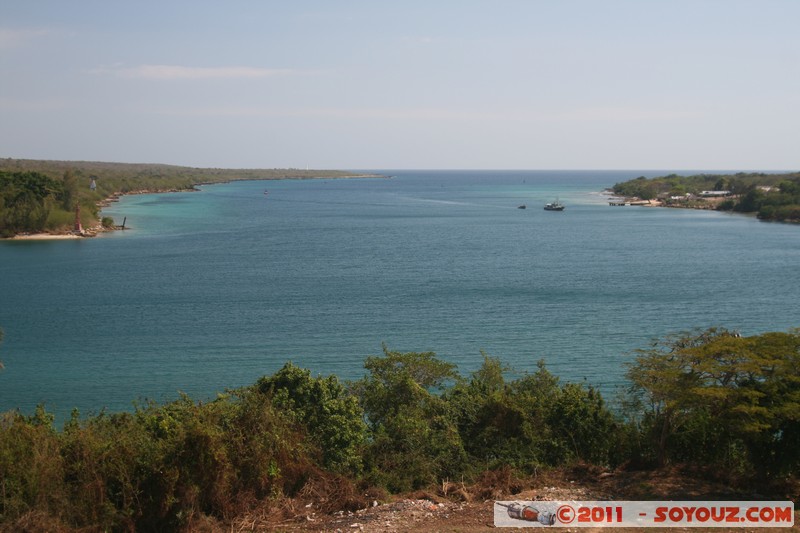 Cienfuegos - Vista de la fortaleza de Jagua
Mots-clés: Cienfuegos CUB Cuba geo:lat=22.06451829 geo:lon=-80.46420708 geotagged Jagua mer