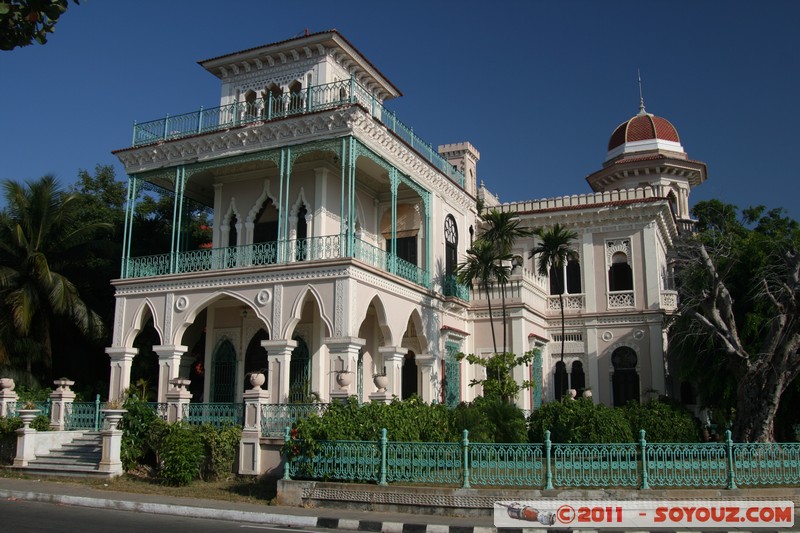 Cienfuegos - Paseo El Prado - Palacio del Valle
Mots-clés: Cienfuegos CUB Cuba geo:lat=22.12116725 geo:lon=-80.45192976 geotagged Punta Gorda Restaurants