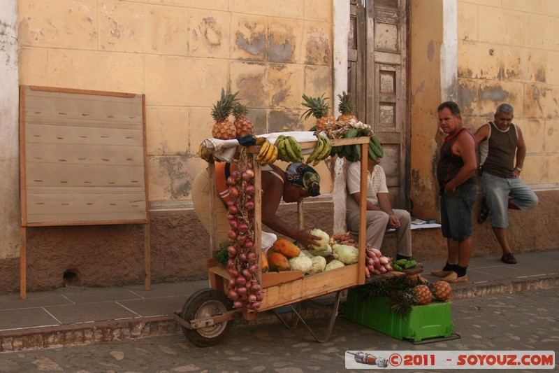 Trinidad - Calle San Procopio - Pequena empresa
Mots-clés: CUB Cuba geo:lat=21.80108972 geo:lon=-79.98308518 geotagged La Popa Sancti SpÃ­ritus Trinidad patrimoine unesco Marche