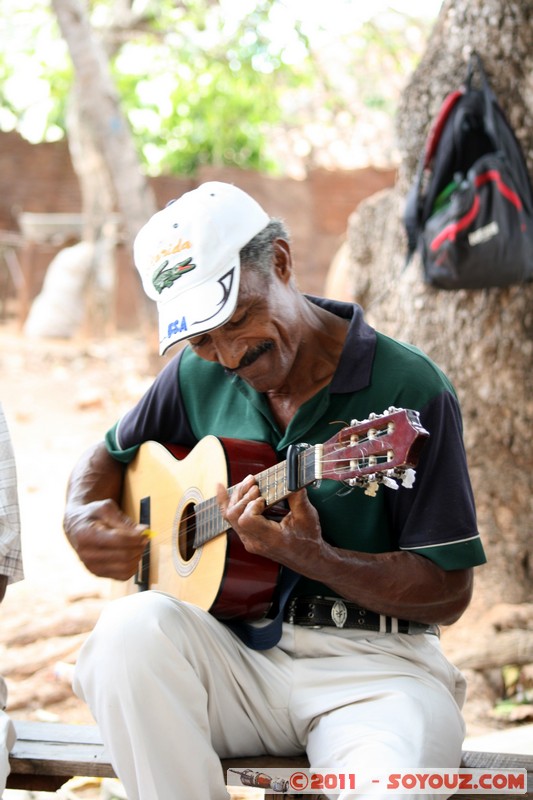 Trinidad - Banda Sorpresa Trinitaria
Mots-clés: CUB Cuba geo:lat=21.80524929 geo:lon=-79.98518438 geotagged Trinidad Sancti SpÃ­ritus musique personnes Sorpresa Trinitaria