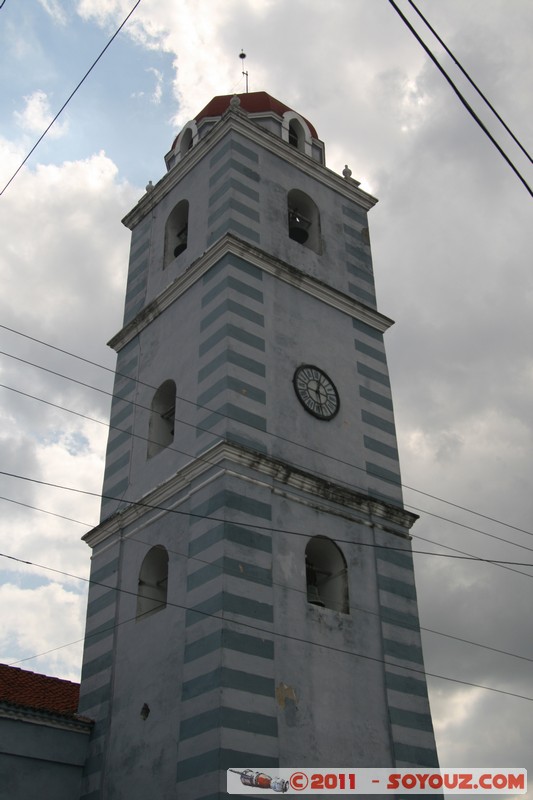 Sancti Spiritus - Iglesia Parroquial Mayor del Espi­ritu Santo
Mots-clés: CUB Cuba geo:lat=21.92591133 geo:lon=-79.44327962 geotagged Sancti SpÃ­ritus Iglesia Parroquial Mayor del EspÃ­ritu Santo Eglise