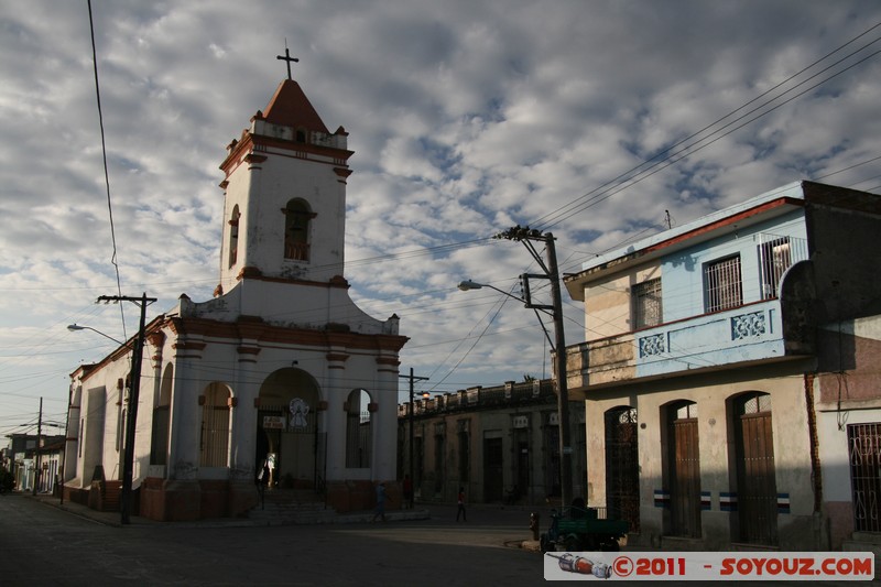 Camaguey - Calle General Gomez - Iglesia de Santa Ana
Mots-clés: CamagÃ¼ey CUB Cuba geo:lat=21.38328157 geo:lon=-77.92265023 geotagged patrimoine unesco Eglise