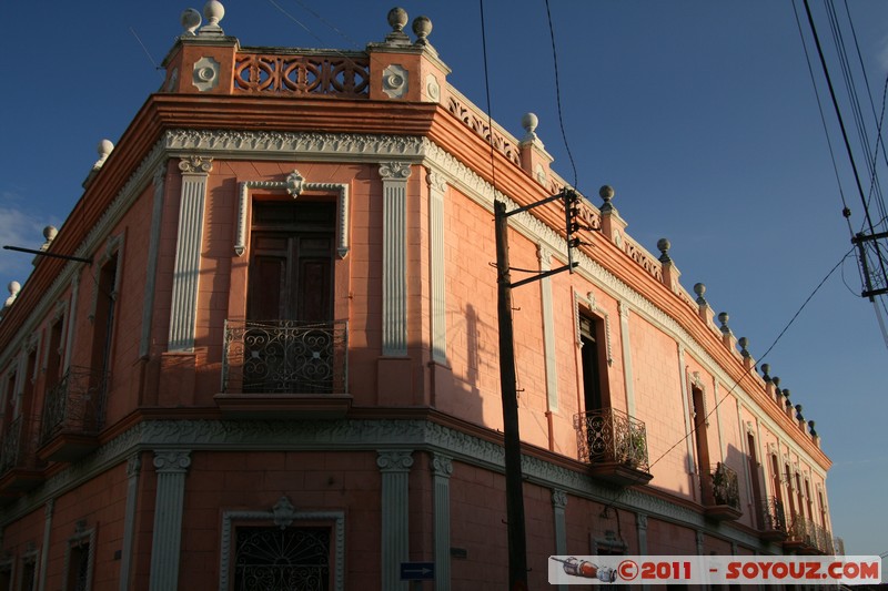 Camaguey
Mots-clés: CamagÃ¼ey CUB Cuba geo:lat=21.37754416 geo:lon=-77.91834218 geotagged patrimoine unesco sunset