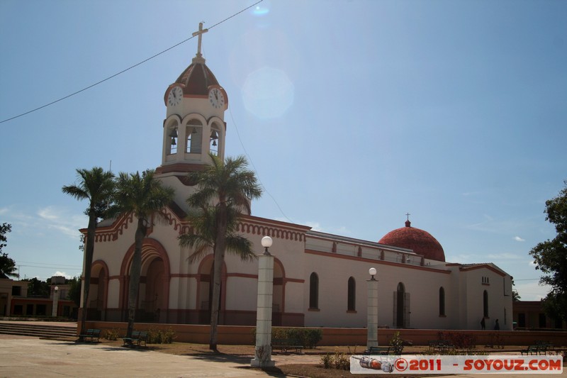 Camaguey - Nuestra Senora de la Caridad
Mots-clés: CUB Cuba geo:lat=21.37083037 geo:lon=-77.90839490 geotagged La Moncloa Eglise