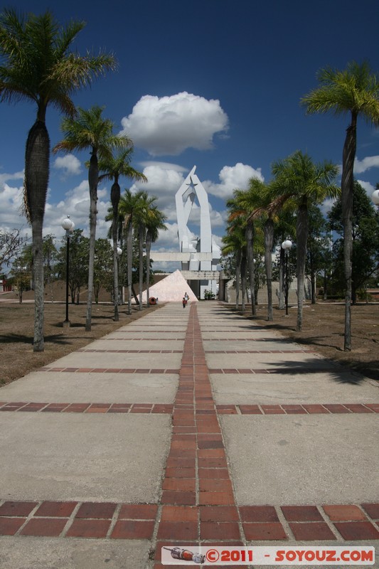Camaguey - Plaza de la Revolucion
Mots-clés: CamagÃ¼ey CUB Cuba geo:lat=21.37847404 geo:lon=-77.90881535 geotagged Communisme