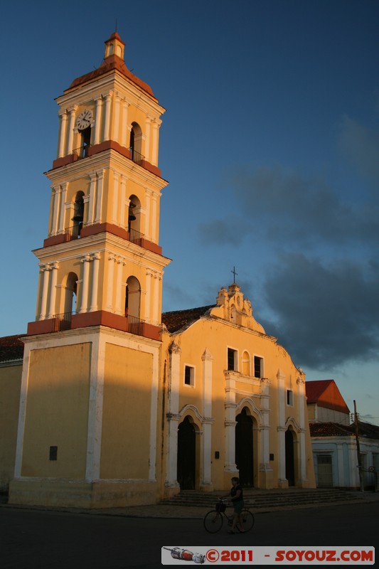 Remedios - Plaza Marti - Iglesia de San Juan Batista
Mots-clés: CUB Cuba geo:lat=22.49475559 geo:lon=-79.54536623 geotagged Remedios Villa Clara Iglesia de San Juan Batista Eglise sunset