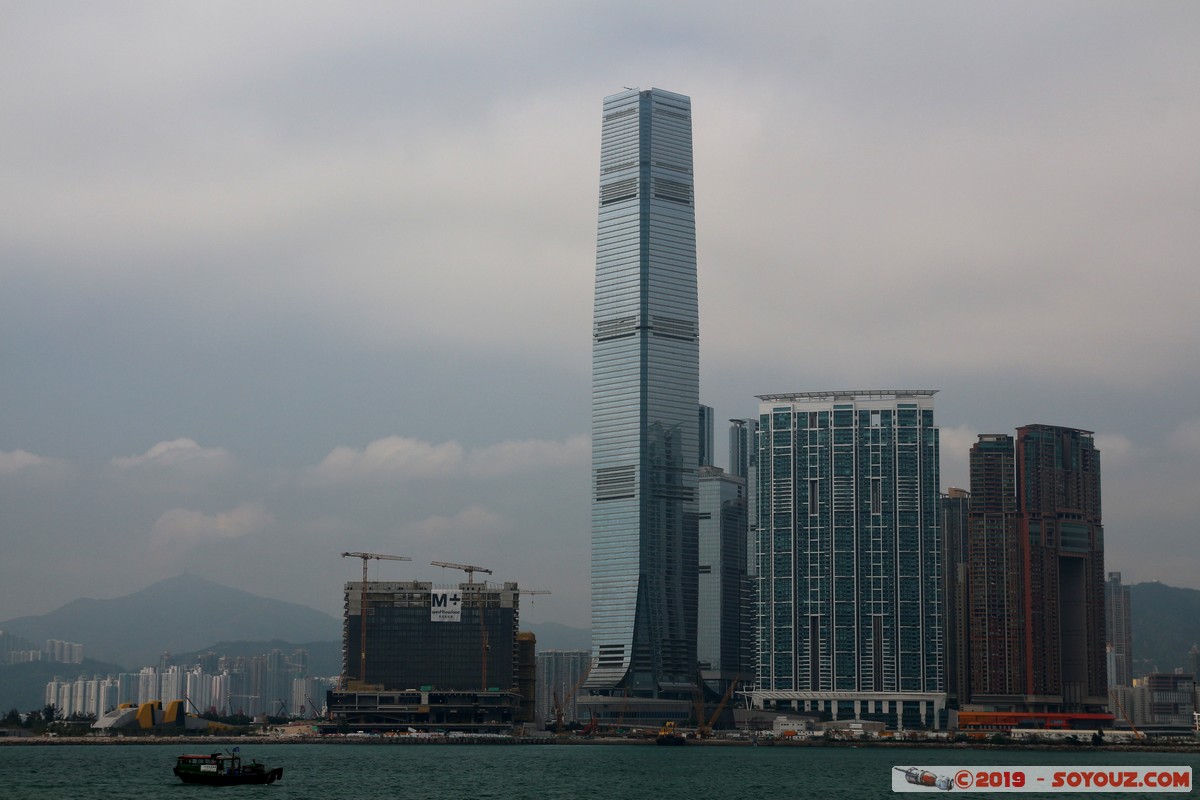 Hong Kong - Victoria Harbour
Mots-clés: Central Central and Western geo:lat=22.28764722 geo:lon=114.16172167 geotagged HKG Hong Kong Mer skyscraper Sky 100