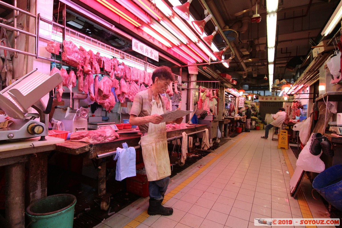 Hong Kong - Kowloon - Fa Yuen Street Market
Mots-clés: geo:lat=22.32089468 geo:lon=114.17049537 geotagged HKG Hong Kong Mong Kok Yau Tsim Mong Kowloon Fa Yuen Street Market Marche