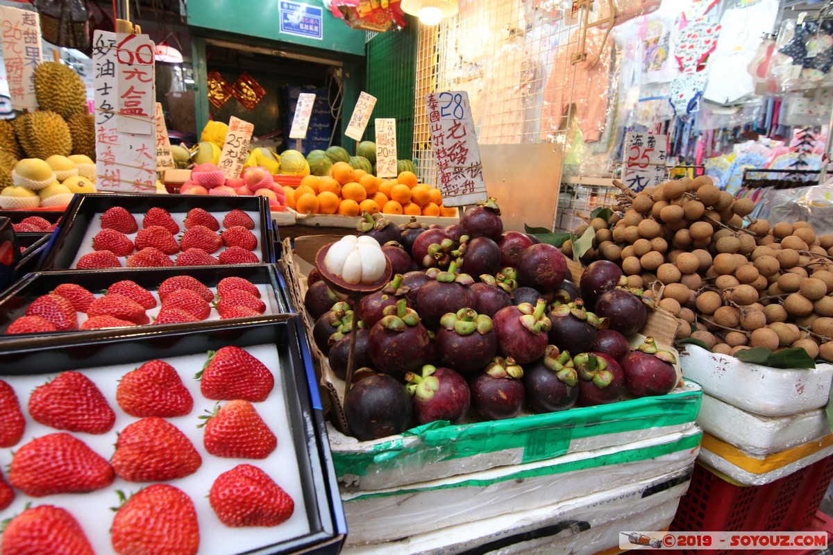 Hong Kong - Kowloon - Fa Yuen Street
Mots-clés: geo:lat=22.32236574 geo:lon=114.17051000 geotagged HKG Hong Kong Mong Kok Yau Tsim Mong Kowloon Fa Yuen Street Marche