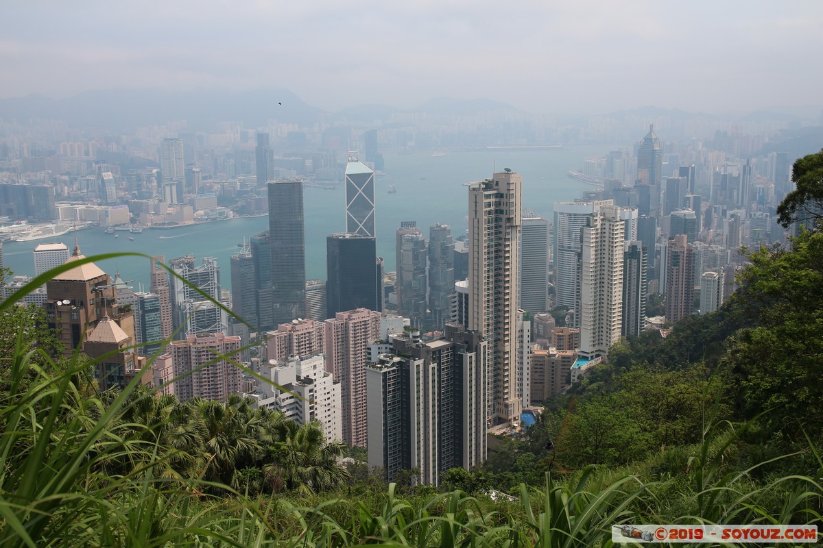 Hong Kong - View from Victoria Peak
Mots-clés: Central and Western Central District geo:lat=22.27058537 geo:lon=114.15105917 geotagged HKG Hong Kong skyline skyscraper Victoria Harbour