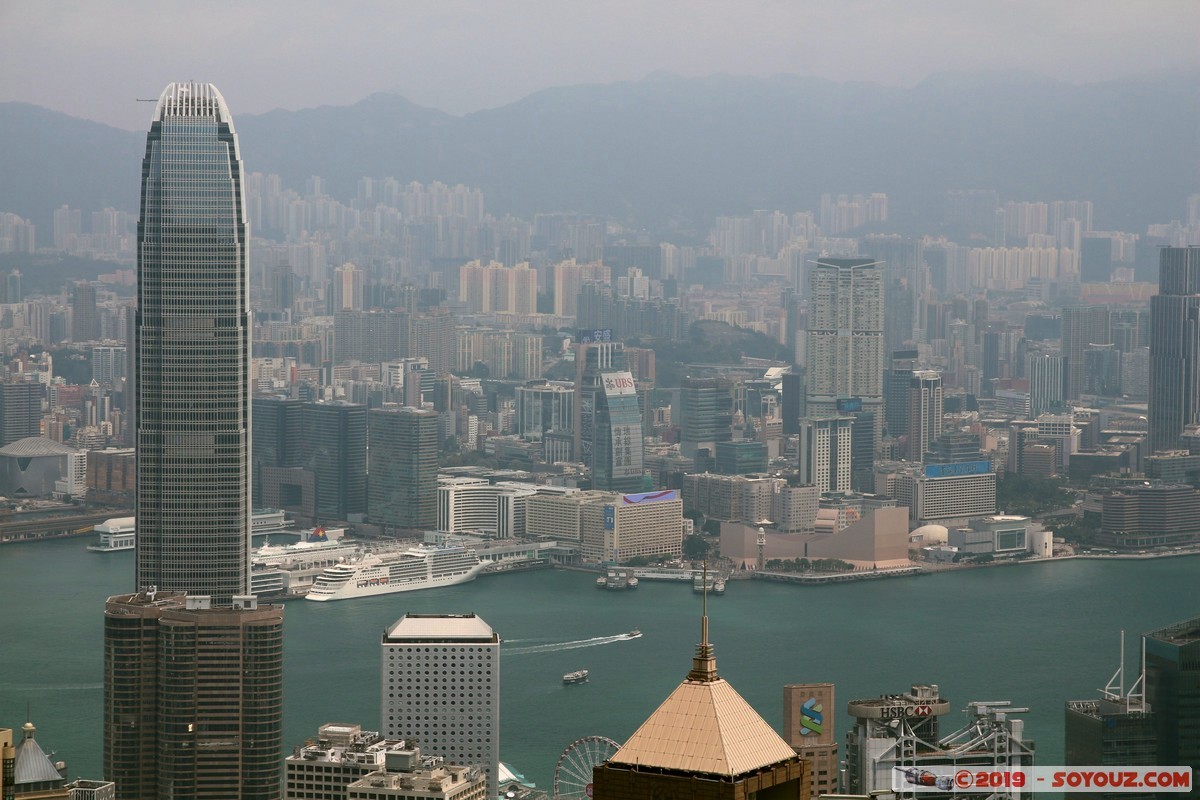 Hong Kong - View from Victoria Peak
Mots-clés: Central and Western Central District geo:lat=22.27080967 geo:lon=114.15095233 geotagged HKG Hong Kong skyline skyscraper Victoria Harbour International Finance Centre Jardine House