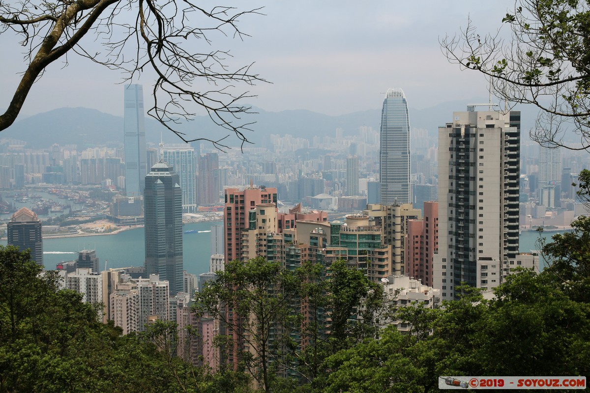 Hong Kong - Victoria Peak - Old Peak Road
Mots-clés: Central and Western Central District geo:lat=22.27206927 geo:lon=114.15022680 geotagged HKG Hong Kong Old Peak Road skyscraper International Finance Centre Sky 100