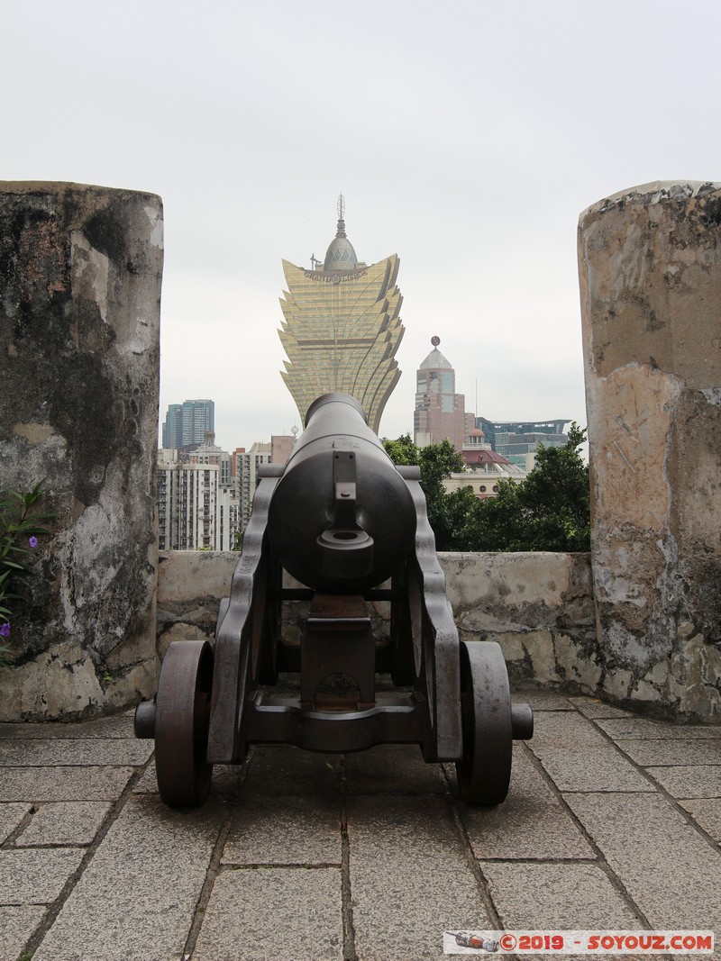 Macao - Fortaleza do Monte
Mots-clés: geo:lat=22.19672280 geo:lon=113.54223318 geotagged MAC Macao Santo António Fortaleza do Monte Insolite Grand Lisboa hotel patrimoine unesco