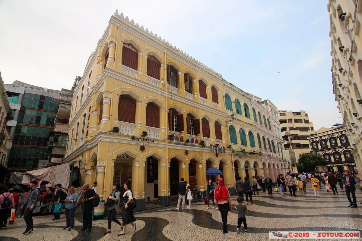 Macao - Largo do Senado
Mots-clés: geo:lat=22.19402646 geo:lon=113.54020562 geotagged MAC Macao patrimoine unesco Largo do Senado