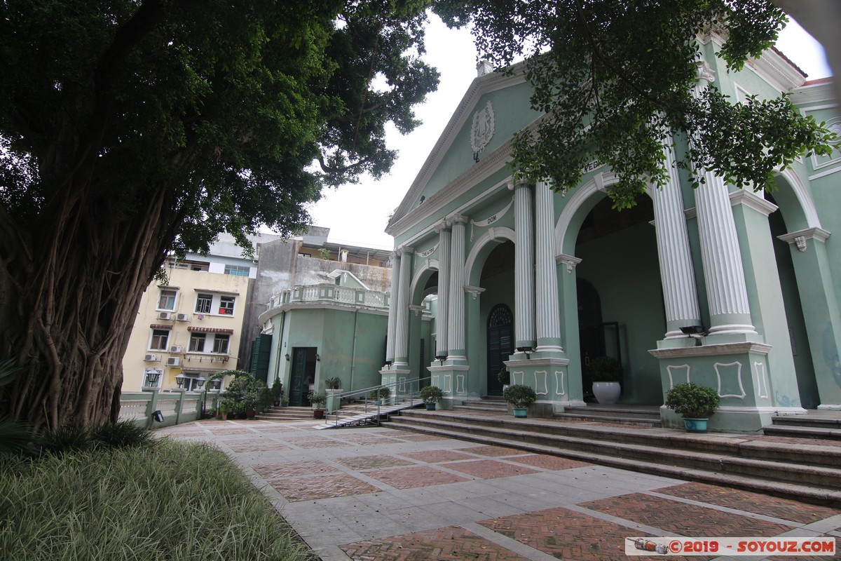 Macao - Teatro de Pedro V
Mots-clés: geo:lat=22.19189215 geo:lon=113.53851166 geotagged MAC Macao São Lourenço patrimoine unesco Largo de Santo Agostinho Teatro de Pedro V