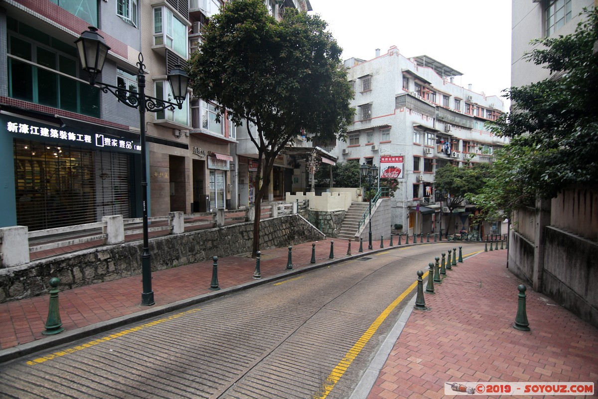 Macao - Calçada da Barra
Mots-clés: Chine CHN geo:lat=22.18724716 geo:lon=113.53216499 geotagged Guangdong Sheng Macao São Lourenço patrimoine unesco Calçada da Barra