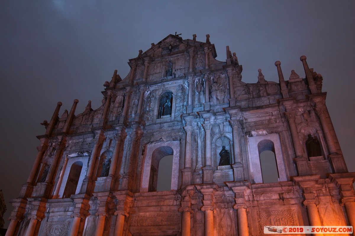 Macao by night - Igreja de São Paulo
Mots-clés: geo:lat=22.19729687 geo:lon=113.54096085 geotagged MAC Macao Santo António Nuit patrimoine unesco Igreja de São Paulo Egli$e Ruines