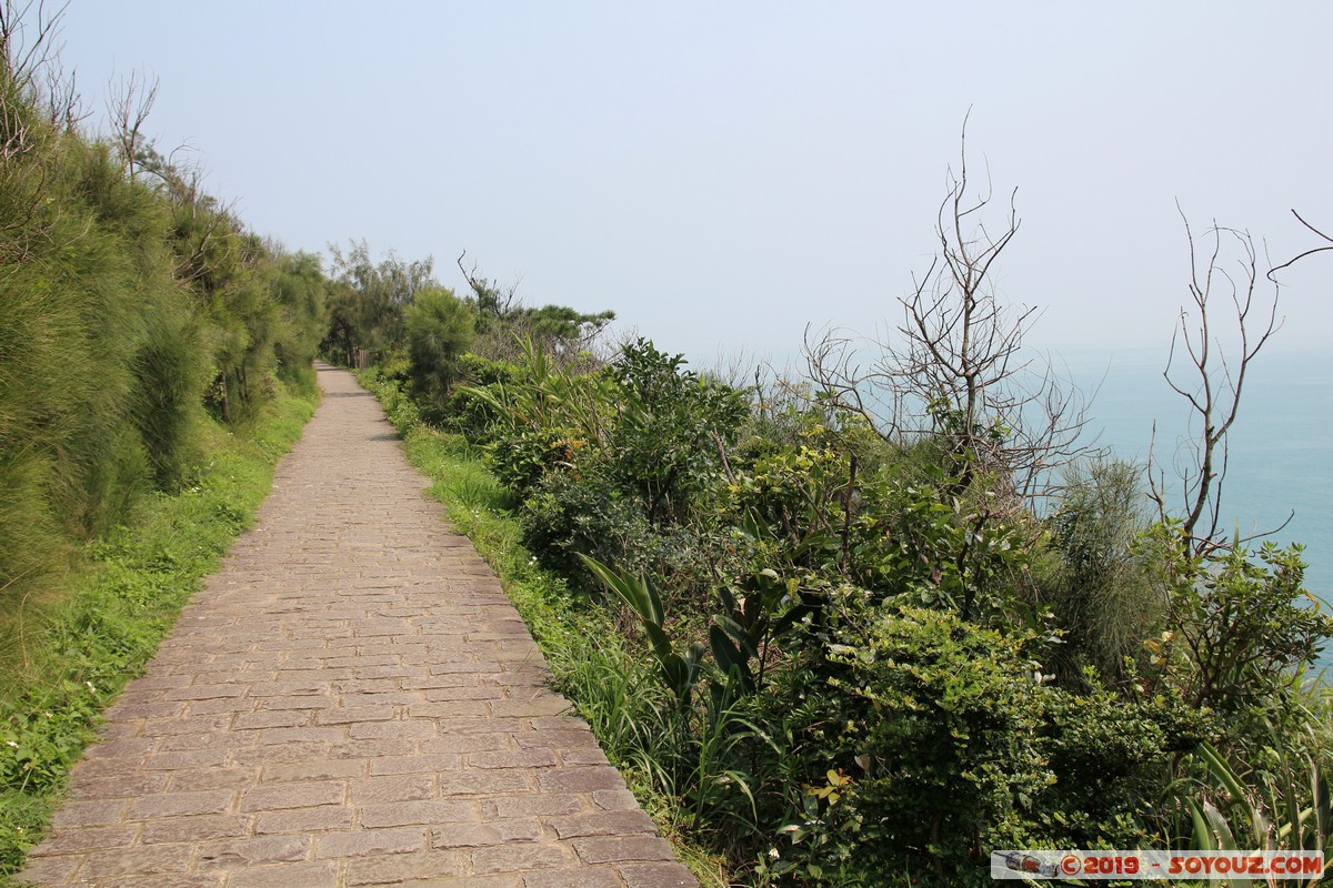 Wanli - Yehliu Geopark
Mots-clés: geo:lat=25.21145219 geo:lon=121.69619379 geotagged Taipeh Taiwan TWN Yeliu New Taipei Wanli District Yehliu Geopark