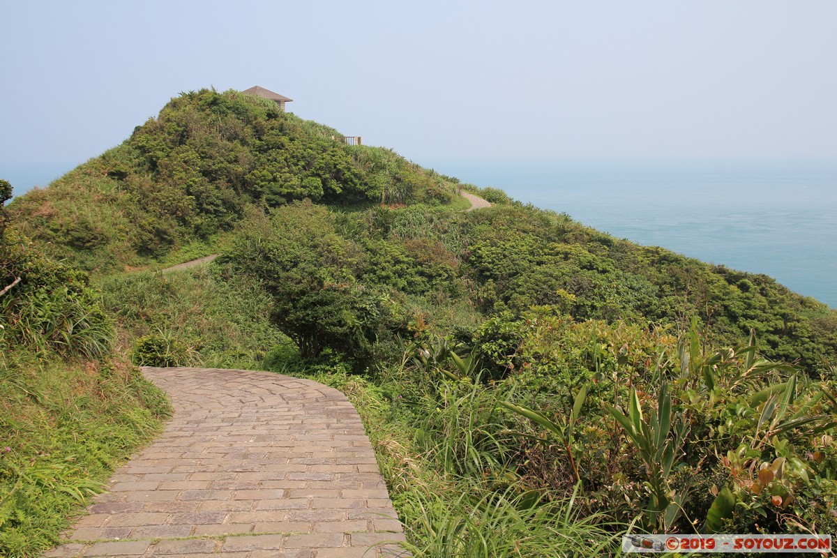 Wanli - Yehliu Geopark - Filial-Piety Hill
Mots-clés: geo:lat=25.21435935 geo:lon=121.69869361 geotagged Taipeh Taiwan TWN Yeliu New Taipei Wanli District Yehliu Geopark Filial-Piety Hill