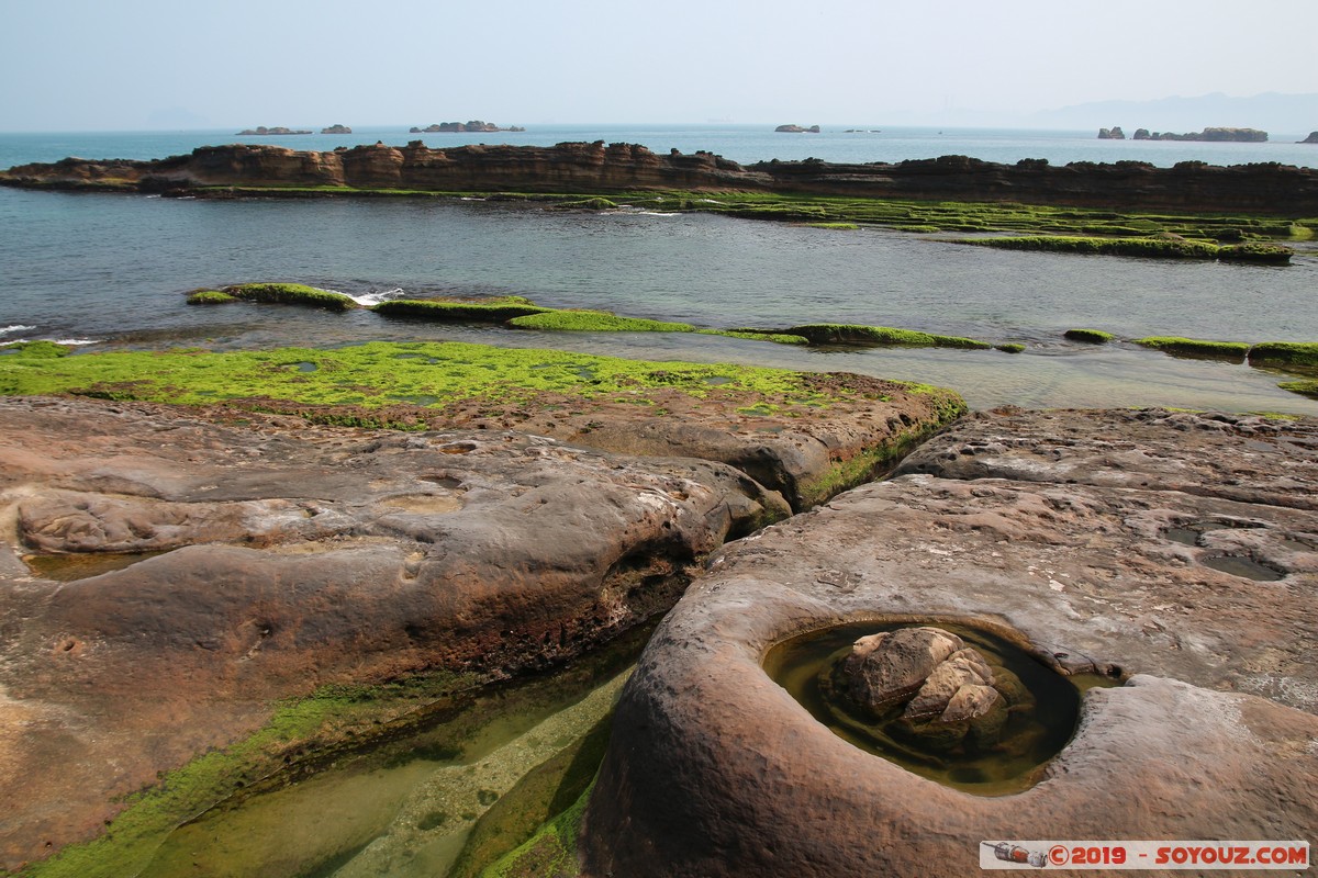 Wanli - Yehliu Geopark
Mots-clés: geo:lat=25.20816704 geo:lon=121.69333717 geotagged Taipeh Taiwan TWN Yeliu New Taipei Wanli District Yehliu Geopark