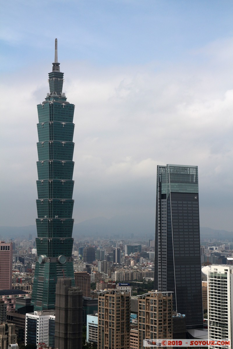 Taipei - Xiangshan Trail - Taipei 101
Mots-clés: geo:lat=25.02736423 geo:lon=121.57617135 geotagged Jiupokou Taiwan TWN Taipei New Taipei Xiangshan Trail skyscraper Taipei 101 Deloitte Tower Elephant Mountain