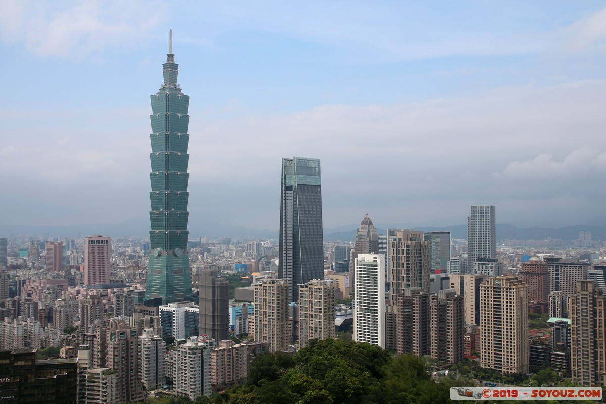 Taipei - Xiangshan Trail - Taipei 101
Mots-clés: geo:lat=25.02689669 geo:lon=121.57444745 geotagged Jiupokou Taiwan TWN Taipei New Taipei Xiangshan Trail skyscraper Taipei 101 Deloitte Tower Elephant Mountain