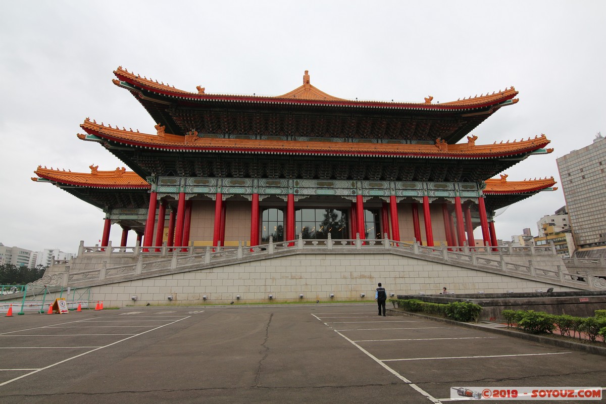 Taipei - Zhongzheng Memorial Park - National Theatre
Mots-clés: geo:lat=25.03566750 geo:lon=121.51750577 geotagged Guting Taiwan TWN Taipei New Taipei Zhongzheng Memorial Park National Theatre