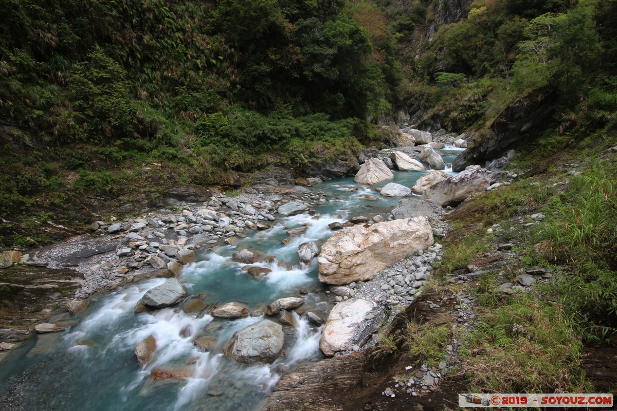 Taroko Gorge - Baiyang Trail
Mots-clés: geo:lat=24.18531480 geo:lon=121.48581716 geotagged Taiwan Tianxiang TWN Hualien County Taroko Gorge Baiyang Trail Riviere Montagne