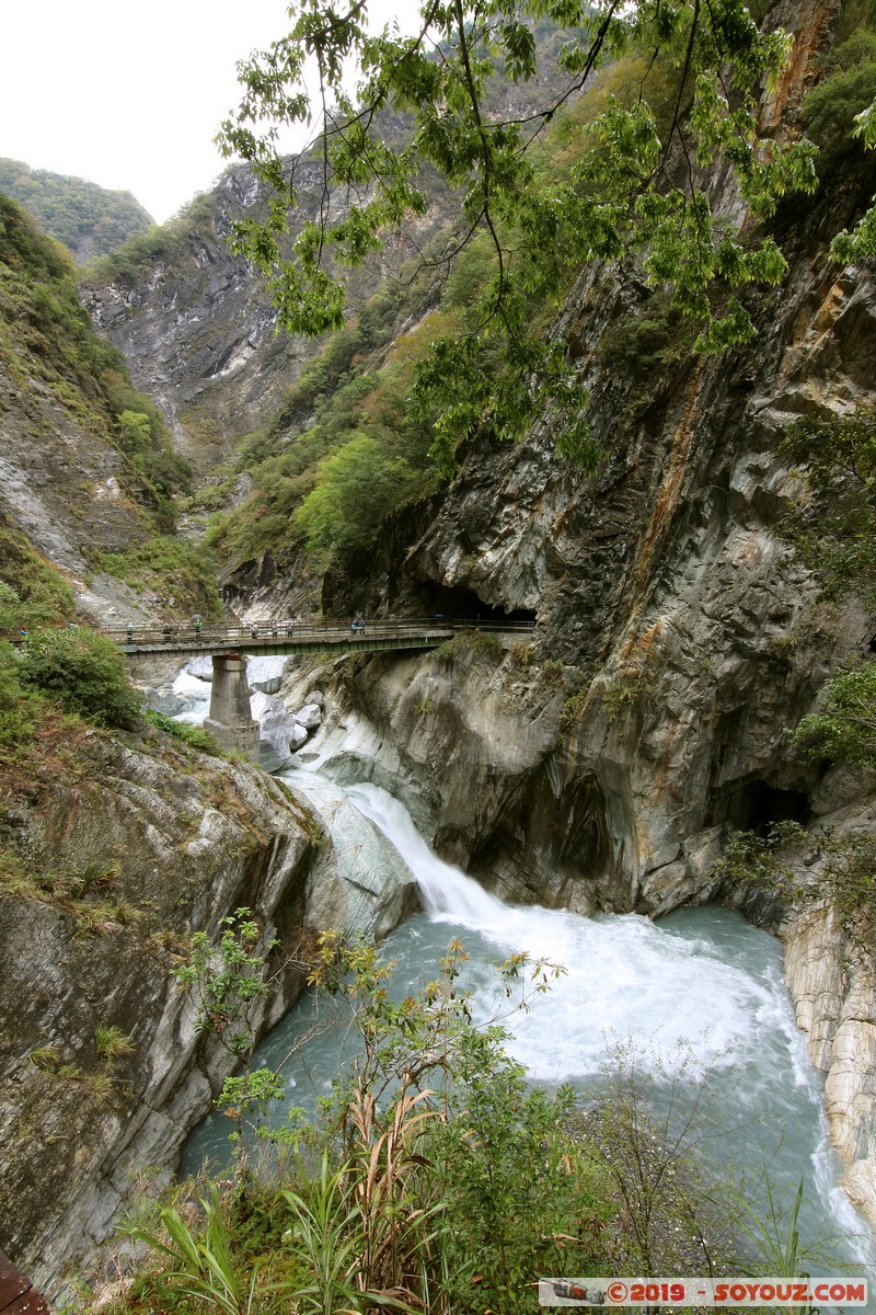 Taroko Gorge - Baiyang Trail Waterfall
Mots-clés: geo:lat=24.17813344 geo:lon=121.47543177 geotagged Taiwan TWN Xiqiliang Hualien County Taroko Gorge Baiyang Trail Riviere Montagne cascade