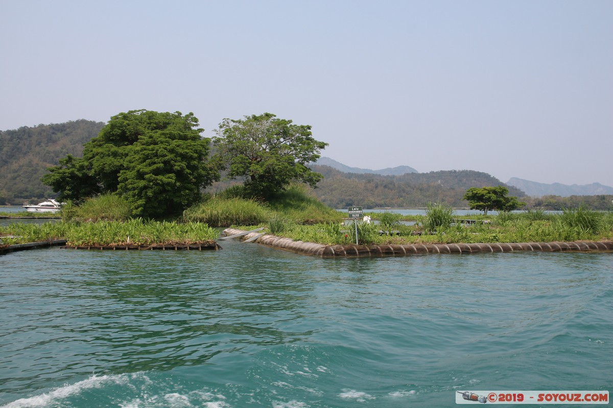 Sun Moon Lake
Mots-clés: geo:lat=23.85554667 geo:lon=120.91200833 geotagged Qinglongshan Taiwan TWN Nantou County Sun Moon Lake Lac Xuanguang Temple