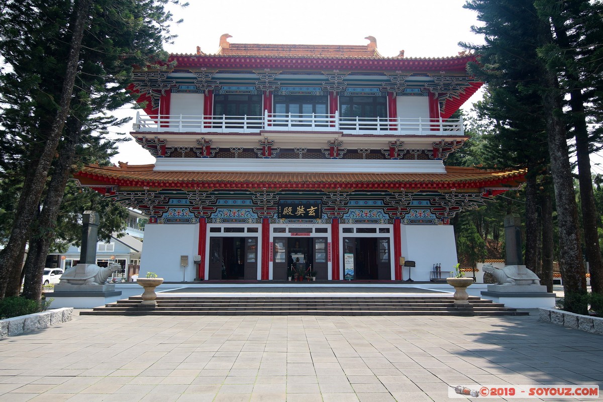 Sun Moon Lake - Xuanzang Temple
Mots-clés: geo:lat=23.84751042 geo:lon=120.91687437 geotagged Shiyin Taiwan TWN Nantou County Sun Moon Lake Xuanzang Temple$ Boudhiste