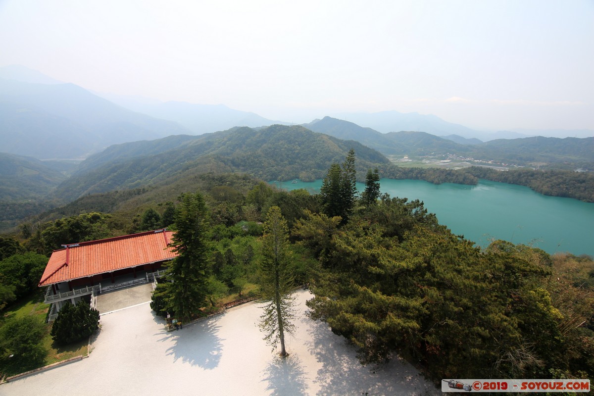 Sun Moon Lake - View from Ci En Pagoda
Mots-clés: geo:lat=23.84190000 geo:lon=120.92084667 geotagged Hululun Taiwan TWN Nantou County Sun Moon Lake Ci En Pagoda Boudhiste