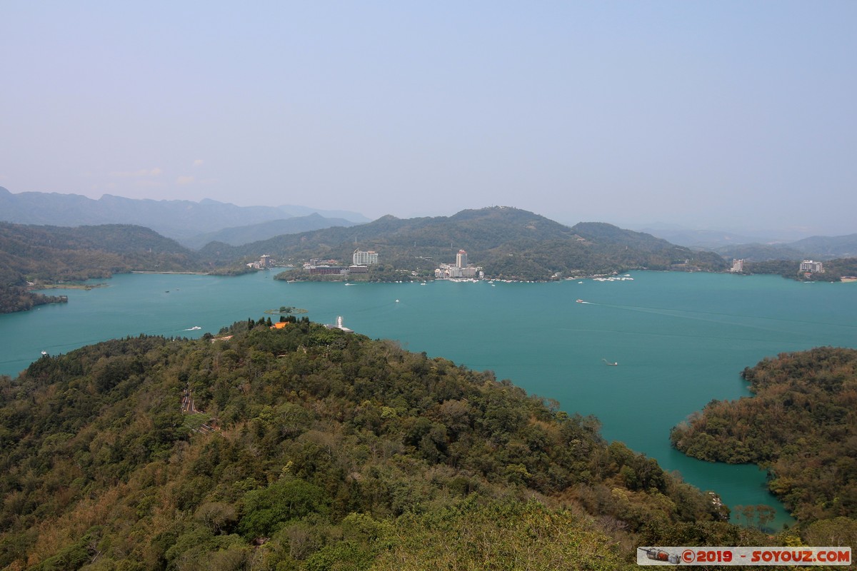 Sun Moon Lake - View from Ci En Pagoda
Mots-clés: geo:lat=23.84213467 geo:lon=120.92096733 geotagged Hululun Taiwan TWN Nantou County Sun Moon Lake Ci En Pagoda Boudhiste