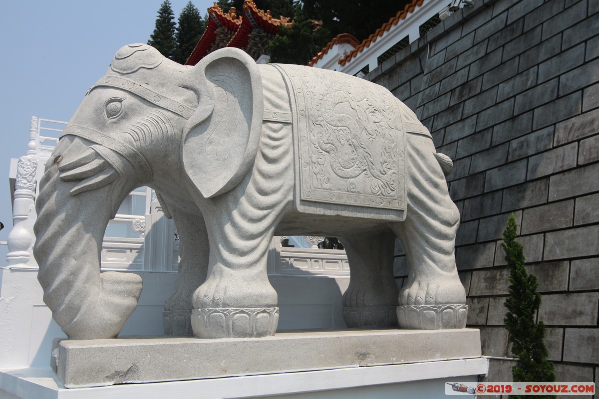 Sun Moon Lake - Xuanzang Temple
Mots-clés: geo:lat=23.84743167 geo:lon=120.91662889 geotagged Shiyin Taiwan TWN Nantou County Sun Moon Lake Xuanzang Temple$ Boudhiste sculpture