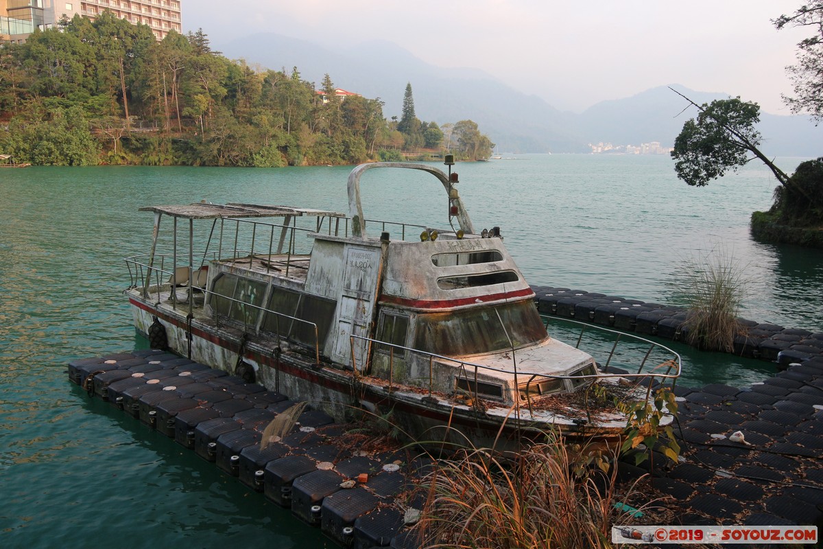 Sun Moon Lake - Shueishe
Mots-clés: geo:lat=23.87182015 geo:lon=120.92124732 geotagged Songbailun Taiwan TWN Nantou County Sun Moon Lake Shueishe Lac bateau