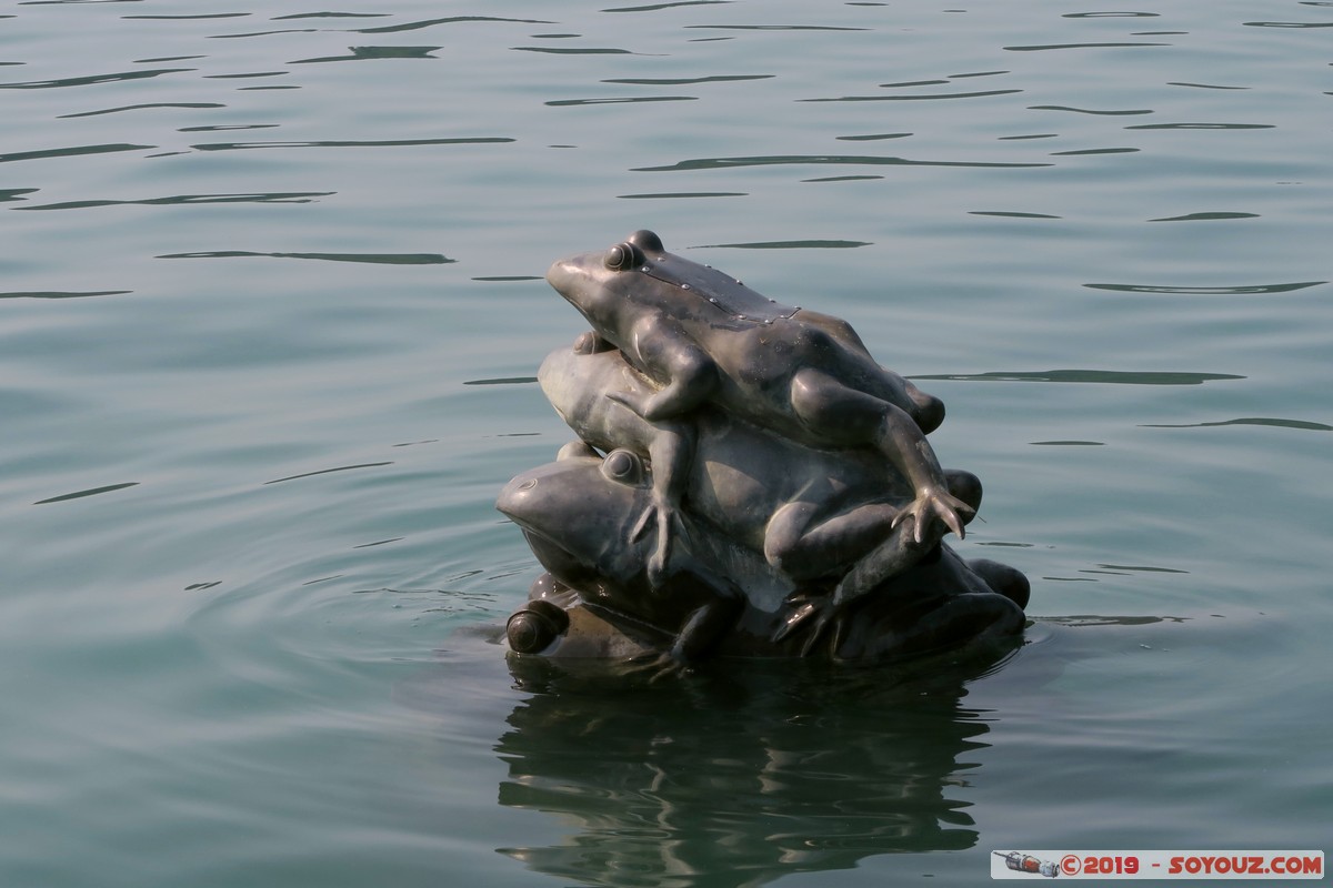 Sun Moon Lake - Ita Thao - Nine Frogs Stack
Mots-clés: Dazhuhu geo:lat=23.85876028 geo:lon=120.93567002 geotagged Taiwan TWN Nantou County Sun Moon Lake Ita Thao Nine Frogs Stack sculpture Lac