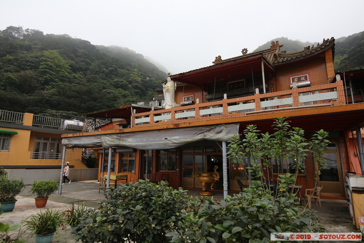 Jiufen - Buddhist temple
Mots-clés: Daganlin geo:lat=25.10648900 geo:lon=121.84169483 geotagged Taipeh Taiwan TWN Ruifang District New Taipei Boudhiste