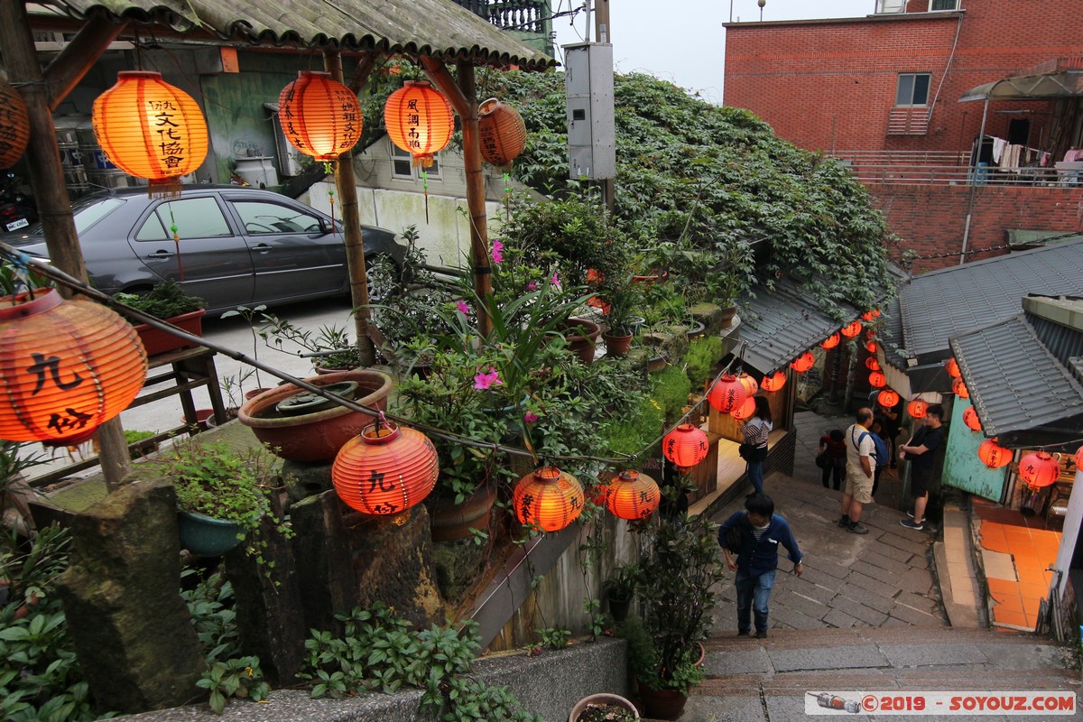 Jiufen - Jishan Street (old street)
Mots-clés: geo:lat=25.10757621 geo:lon=121.84371348 geotagged Jiufen Taipeh Taiwan TWN Ruifang District New Taipei Jishan Street Commerce