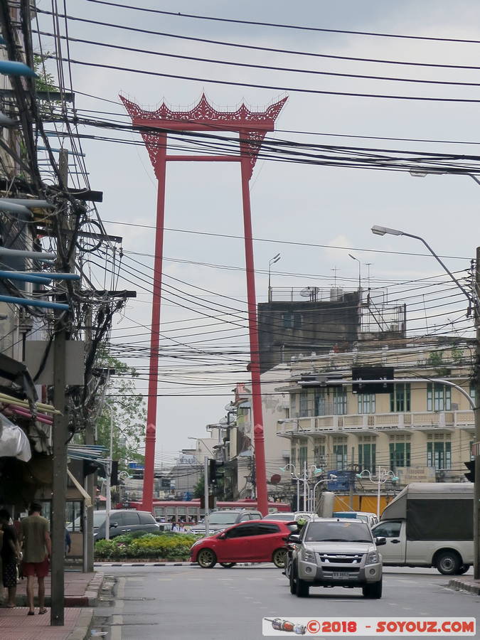 Bangkok - Bamrung Mueang Rd - Sao Ching Cha (Giant Swing)
Mots-clés: Bangkok geo:lat=13.75202644 geo:lon=100.50386846 geotagged Phra Nakhon THA Thaïlande Bamrung Mueang Rd Sao Ching Cha (Giant Swing)