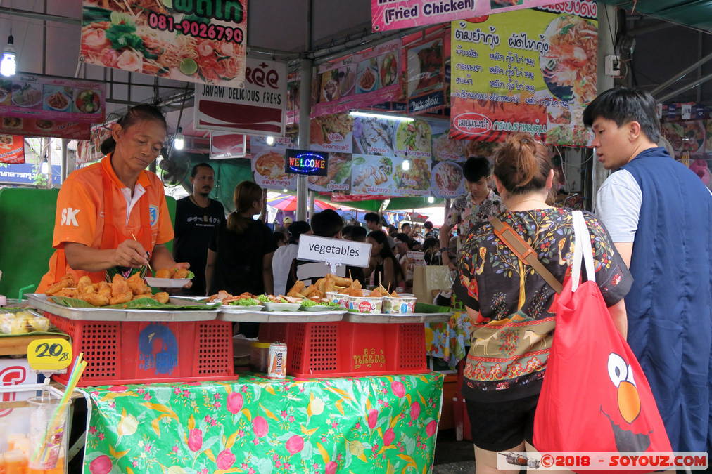 Bangkok - Chatuchak Weekend Markets
Mots-clés: Bang Su Bang Sue Bangkok geo:lat=13.79950097 geo:lon=100.54976642 geotagged THA Thaïlande Chatuchak Weekend Markets Marche