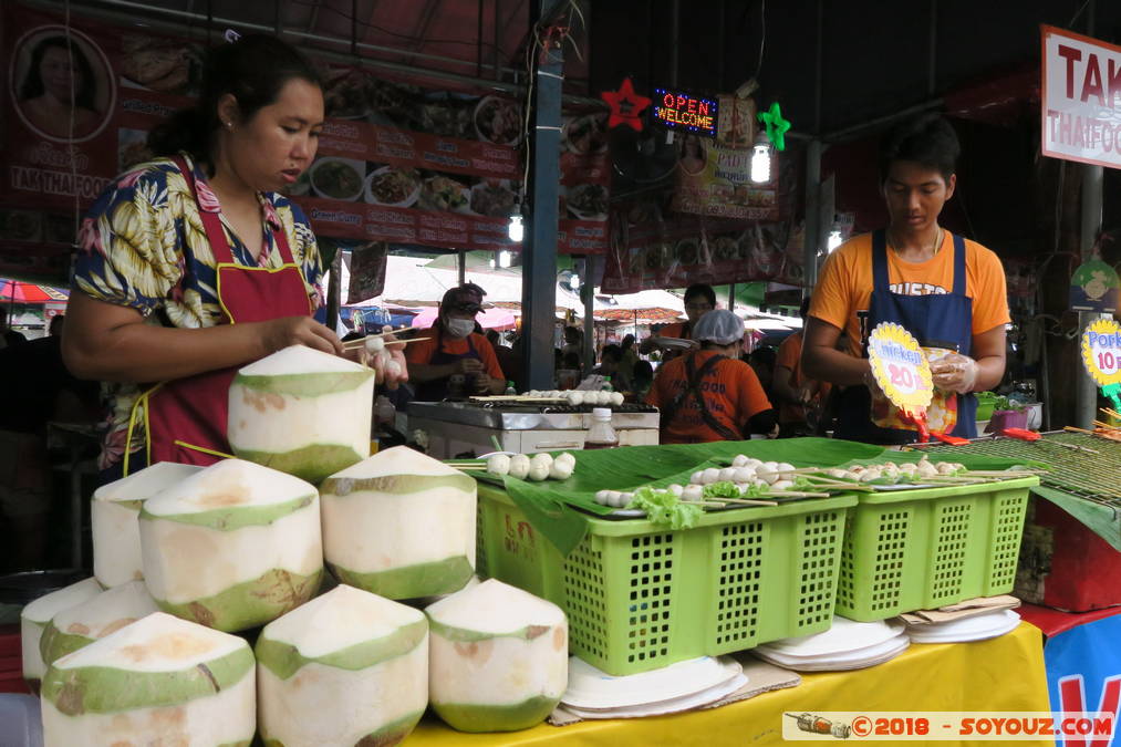 Bangkok - Chatuchak Weekend Markets
Mots-clés: Bang Su Bang Sue Bangkok geo:lat=13.79950097 geo:lon=100.54976642 geotagged THA Thaïlande Chatuchak Weekend Markets Marche