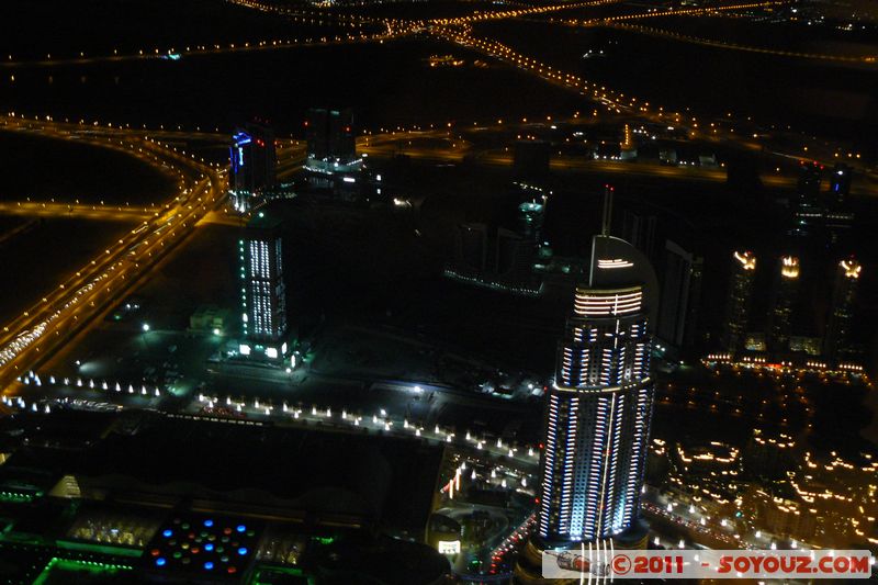 Downtown Dubai by night - View from Burj Khalifa - The Address
Mots-clés: mirats Arabes Unis geo:lat=25.19705853 geo:lon=55.27440548 ZaâbÄ«l UAE United Arab Emirates Downtown Dubai Nuit Burj Khalifa The Address