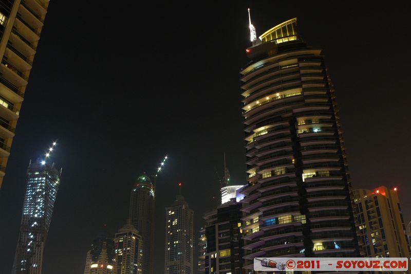 Dubai Marina by night
Mots-clés: Emirates Hill Second mirats Arabes Unis geo:lat=25.08115829 geo:lon=55.14581322 UAE United Arab Emirates Nuit Dubai Marina