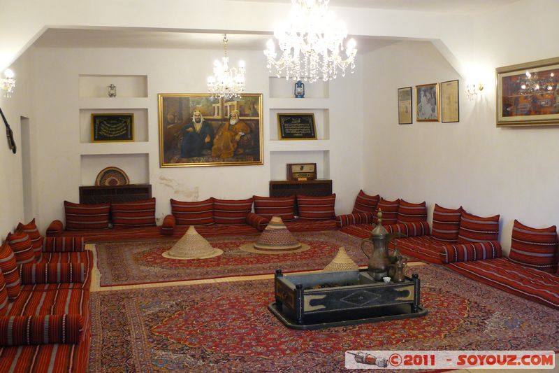 Al Ain - Sheikh Zayed Palace Museum - Majlis
Mots-clés: AbÅ« ZÌ§aby Al Muâ��tara mirats Arabes Unis geo:lat=24.21515247 geo:lon=55.76088357 UAE United Arab Emirates chateau Sheikh Zayed Palace Museum