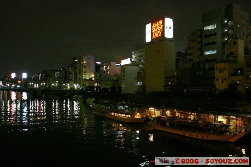 Asakusa - Sumidagawa river
