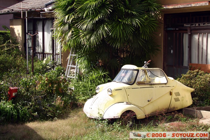 1962 Messerschmitt KR 200
voiture à 3 roues
Mots-clés: voiture