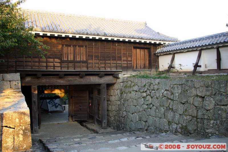 Chateau de Matsuyama - Tsutsui mon gate
Mots-clés: chateau